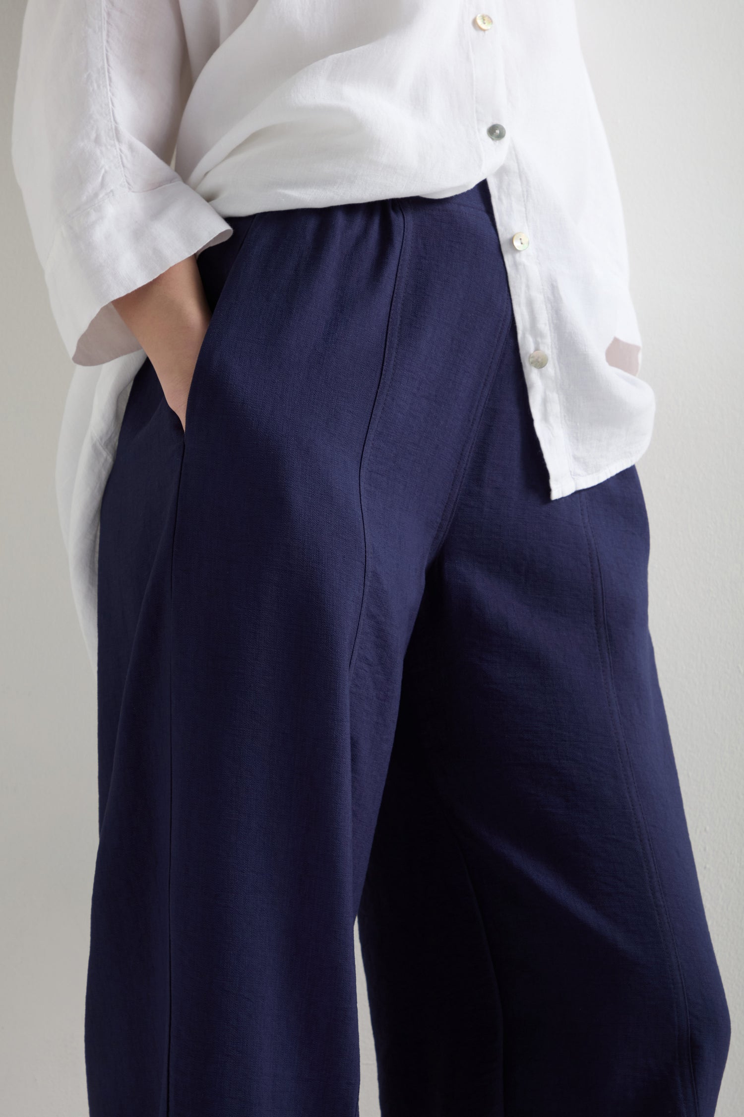 Textured Viscose Bubble Trouser