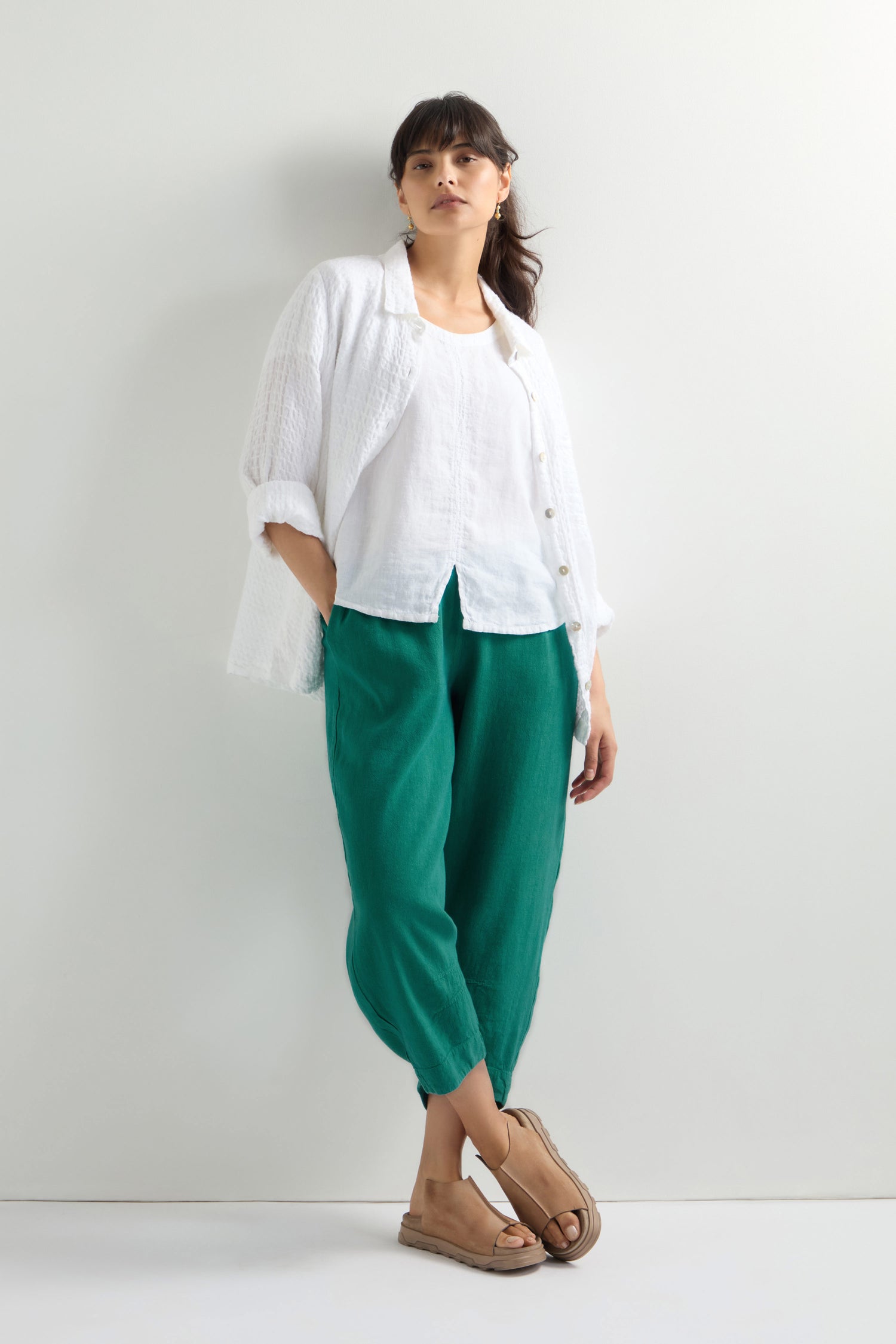 Twisted Linen Crop Bubble Trouser