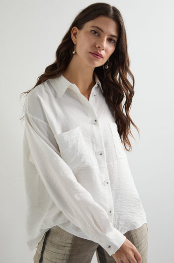 Two Pocket Easy Shirt