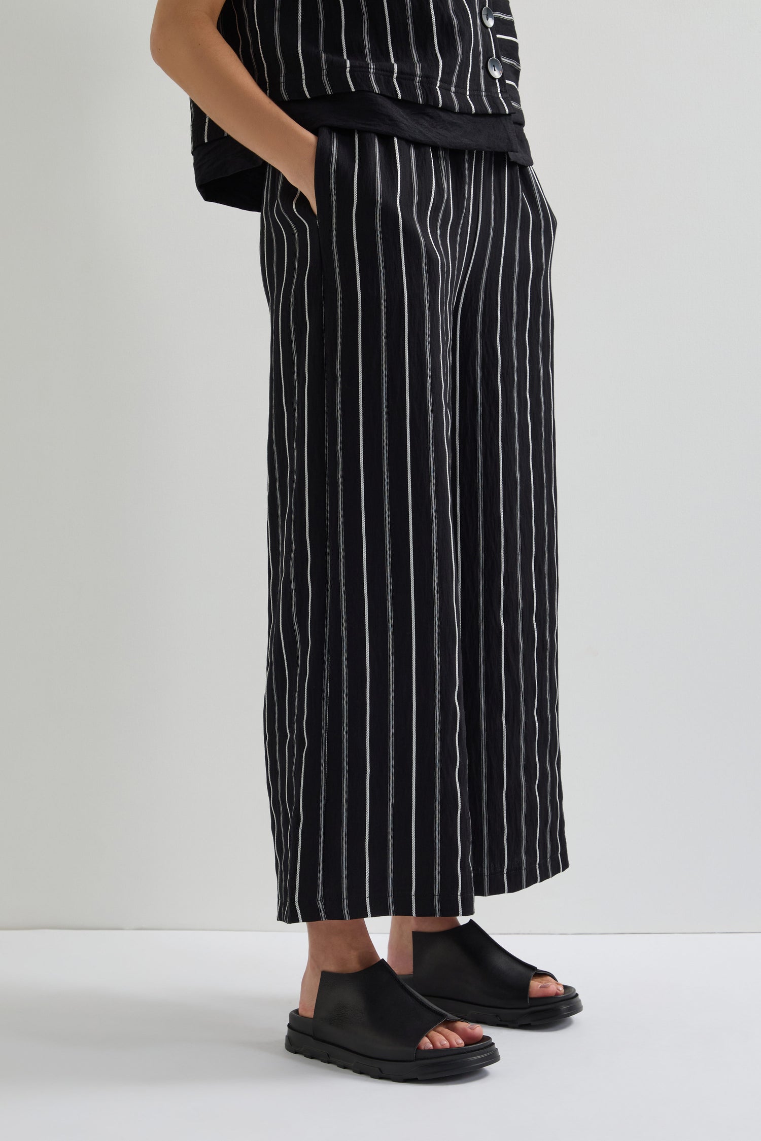 Narrow Stripe Wide Trouser