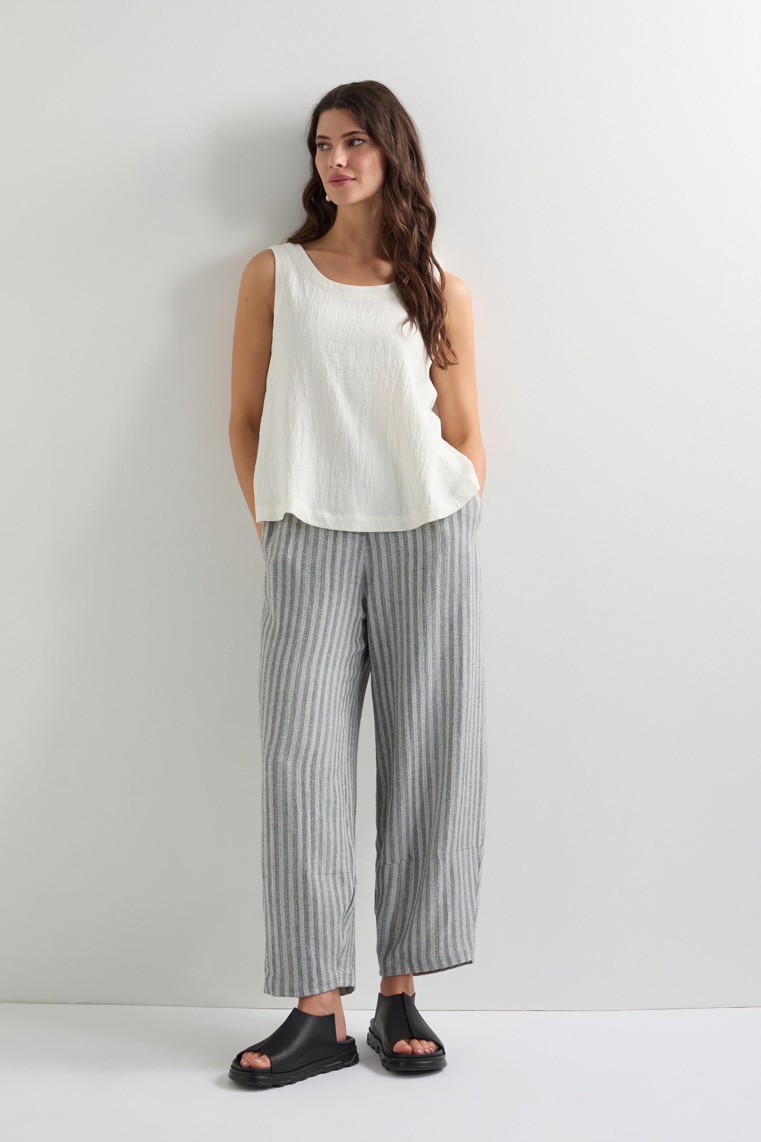 Textured Stripe Linen Viscose Trouser